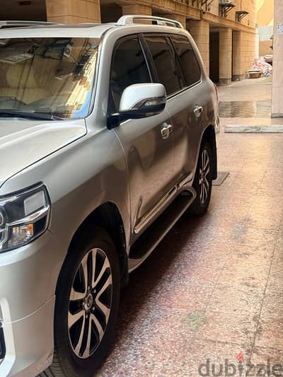Toyota Land Cruiser 2010 — Dubizzle Saudi