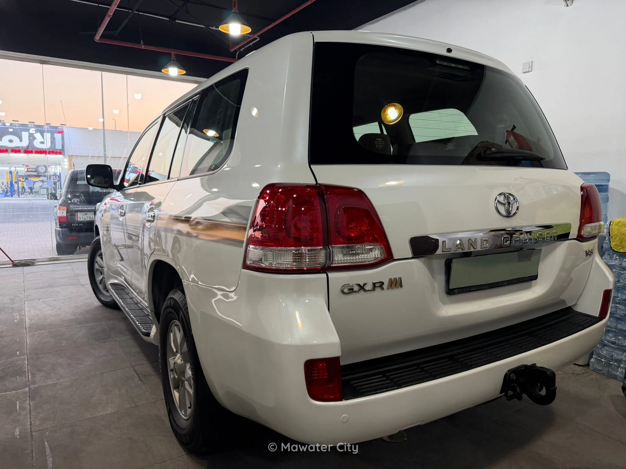 Toyota Land Cruiser GXR 2009 — Mawater City
