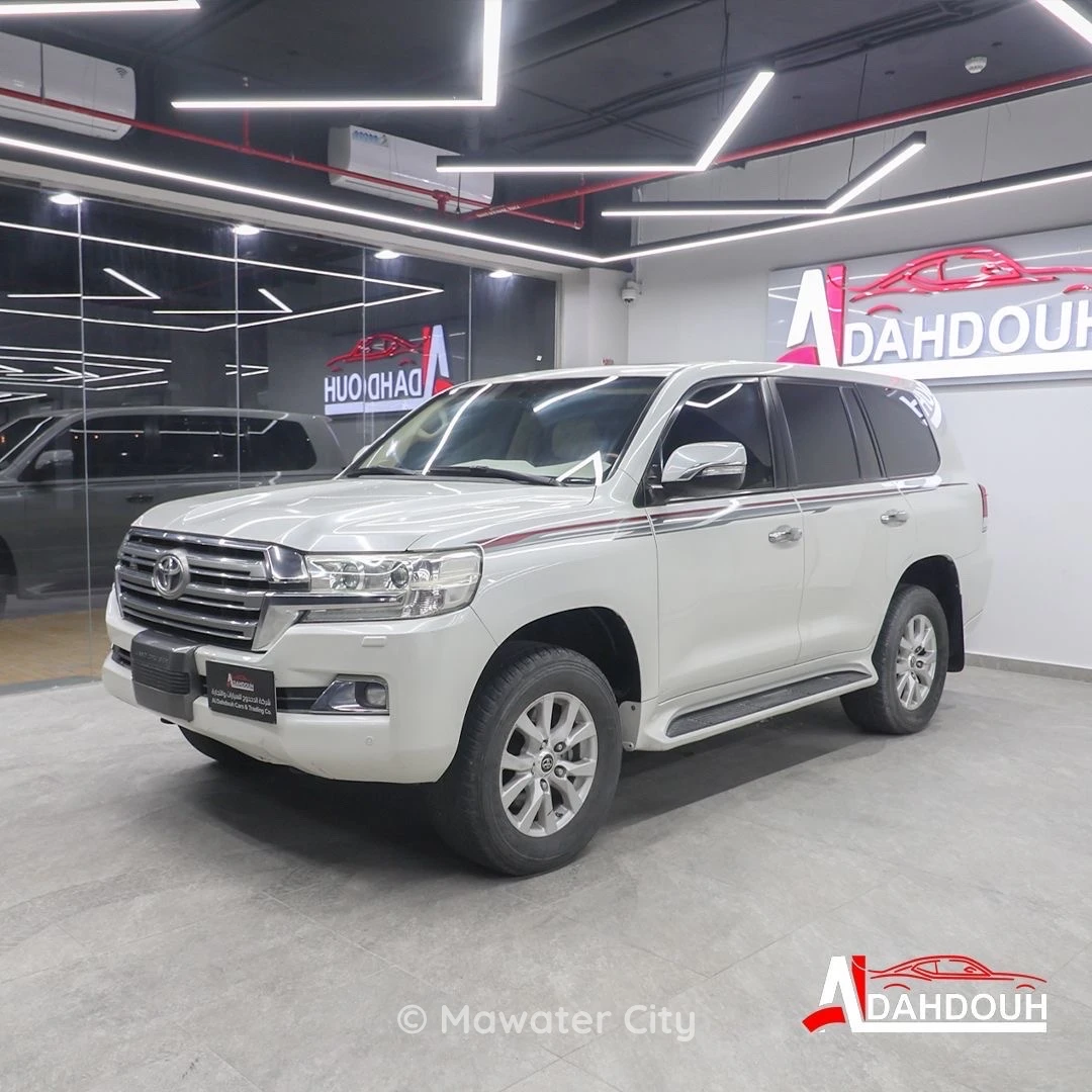 Toyota Land Cruiser GXR 2016 — Mawater City