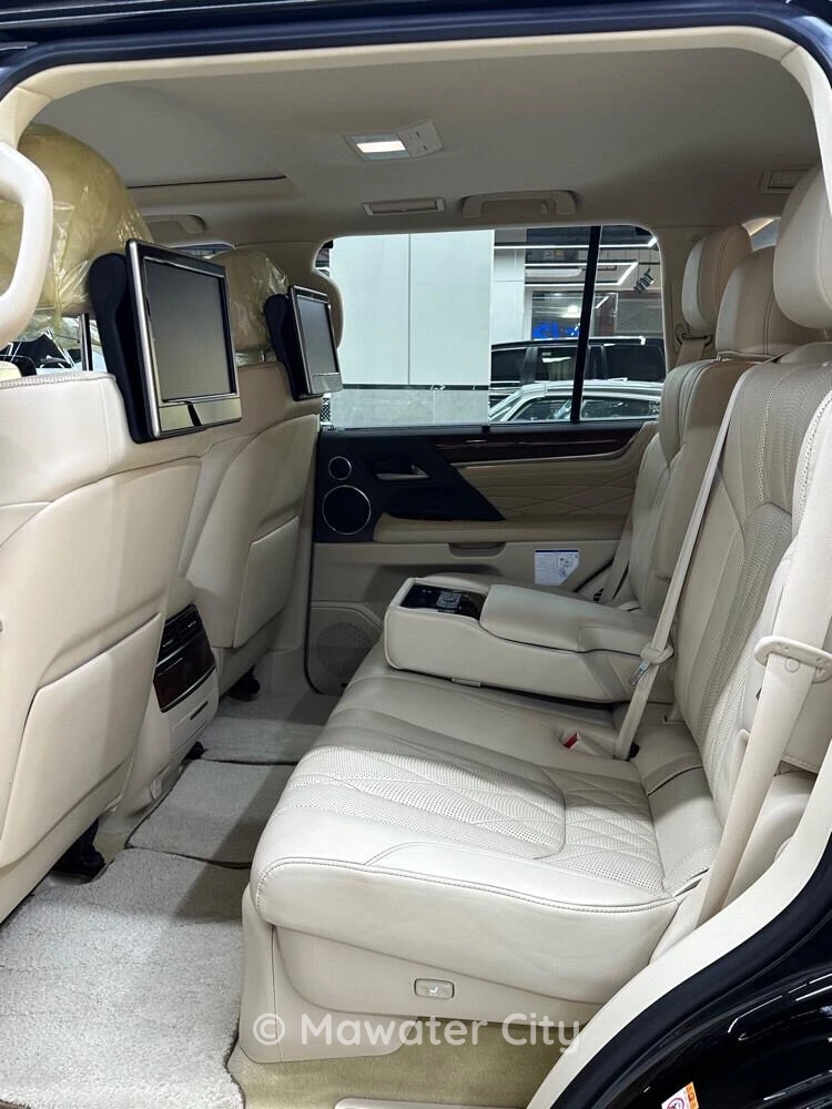 Lexus LX 2019 — Mawater City