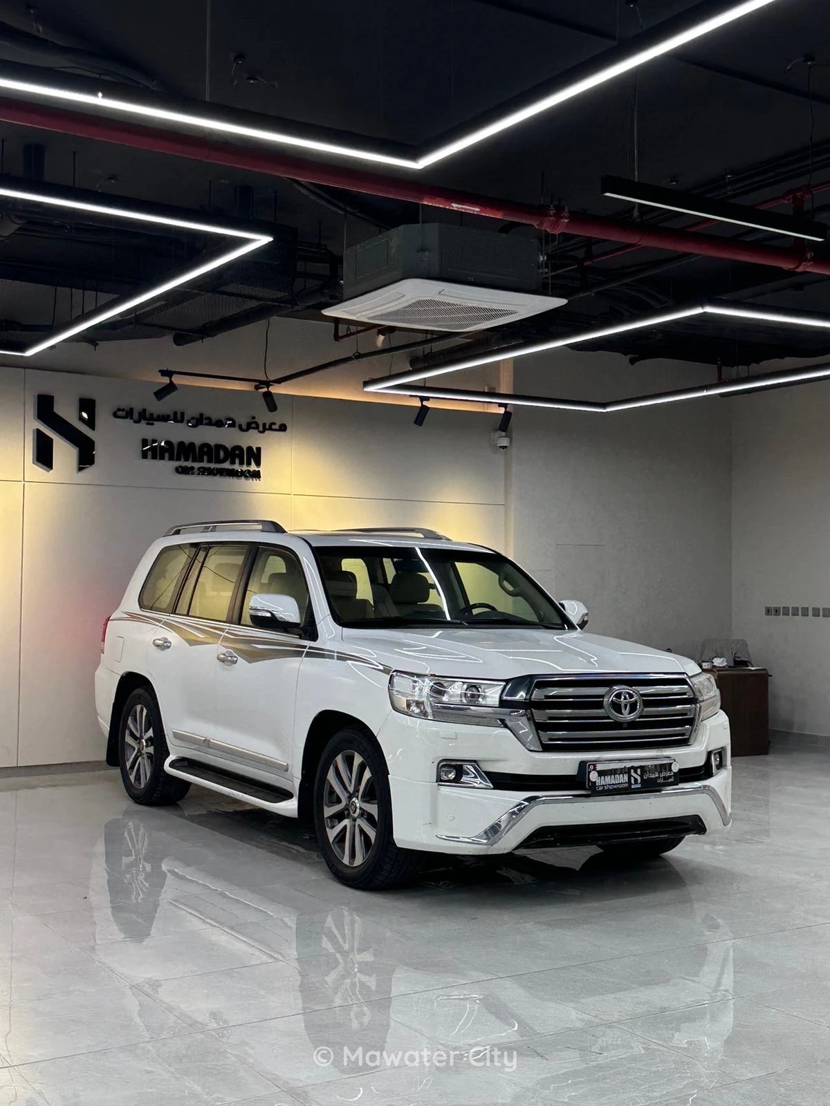 Toyota Land Cruiser VXR 2016 — Mawater City