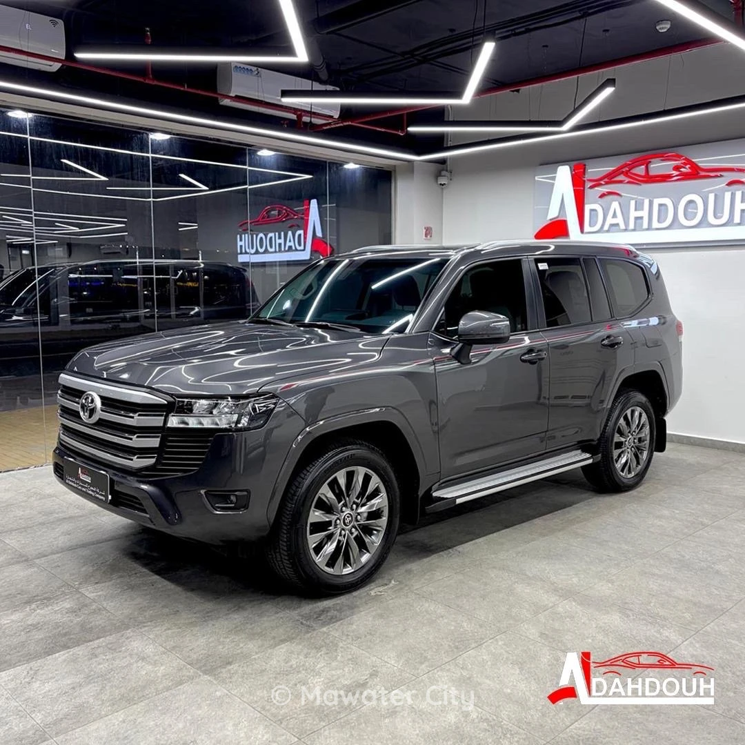 Toyota Land Cruiser GXR 2024 — Mawater City