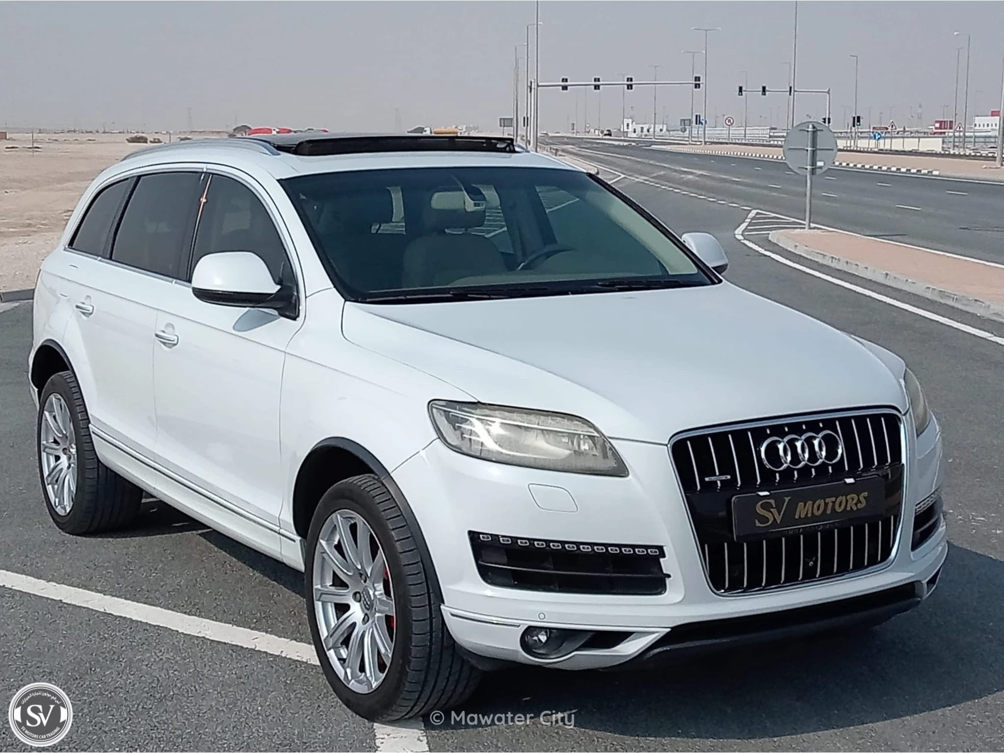 Audi Q7 2014 — Mawater City
