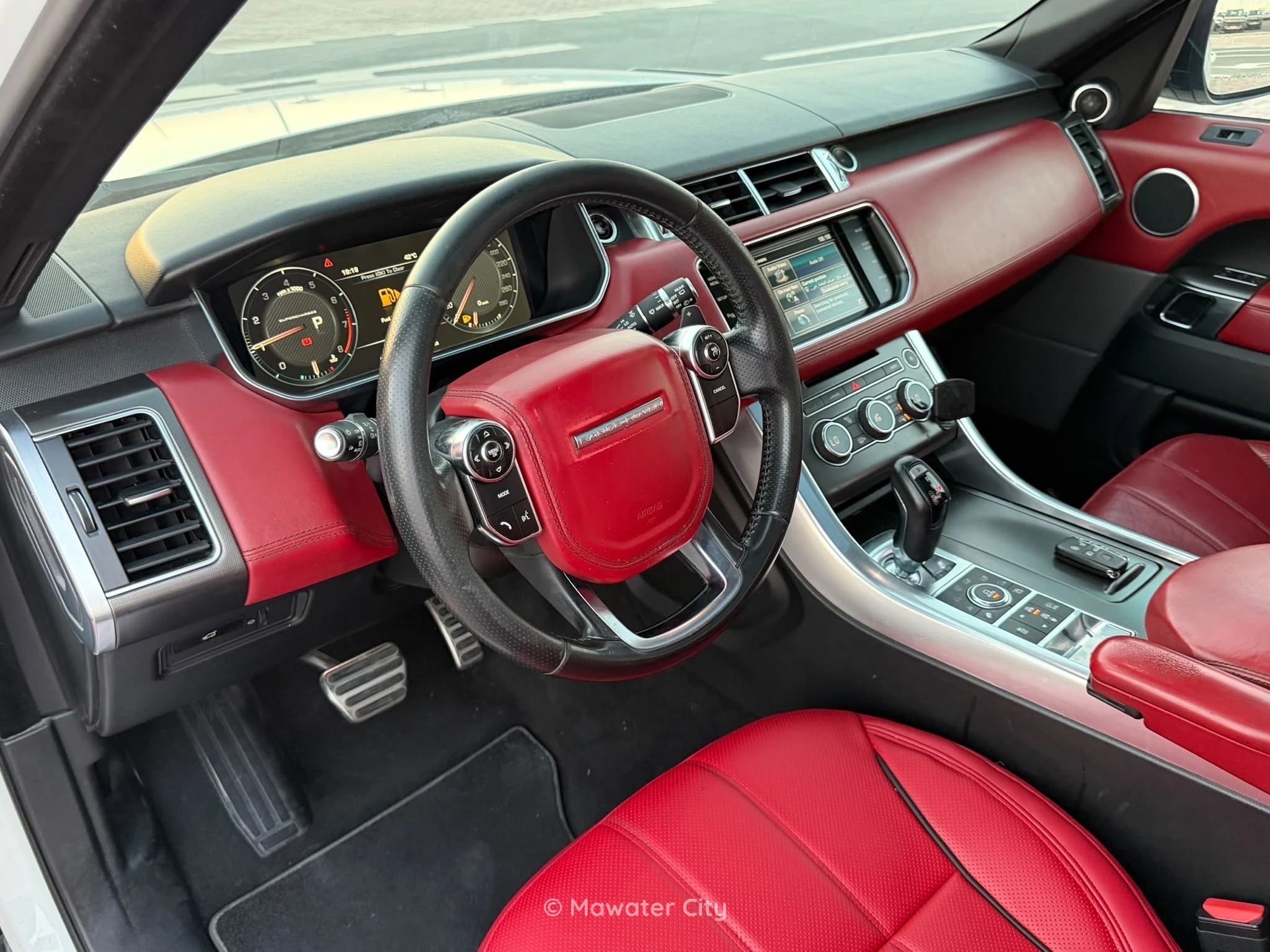 Land Rover Range Rover Sport 2015 — Mawater City