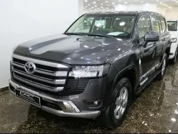 Toyota Land Cruiser GXR 2023 — QatarSale