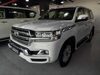 Toyota Land Cruiser GXR 2017 — QatarSale