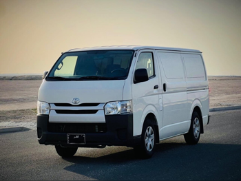 Toyota Hiace 2021 — QatarSale