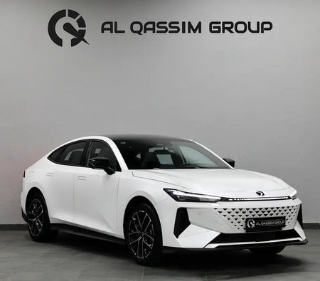 Changan Uni V 2025 — OneClickDrive