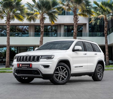 Jeep Grand Cherokee 2020 — OneClickDrive