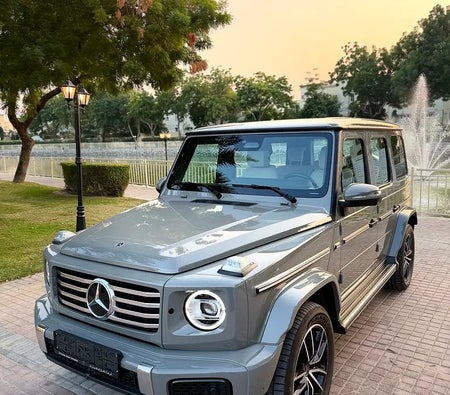 Mercedes-Benz G Class 2025 — OneClickDrive
