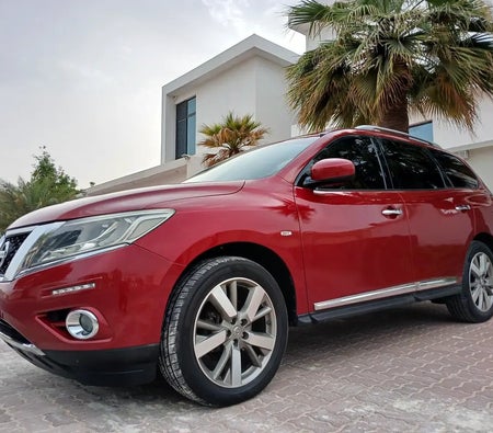 Nissan Pathfinder SV 2015 — OneClickDrive