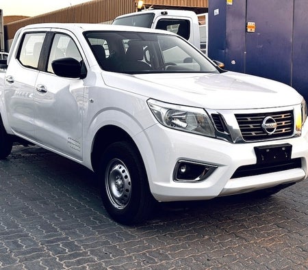 Nissan Navara SE 2017 — OneClickDrive