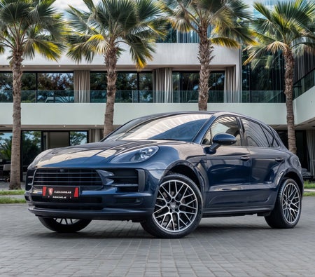 Porsche Macan 2021 — OneClickDrive
