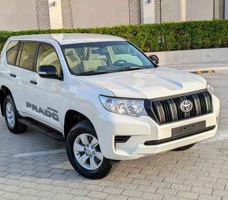 Toyota Prado 2023 — OneClickDrive