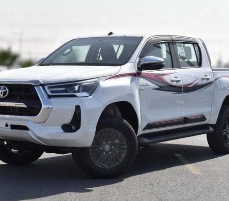 Toyota Hilux 2023 — OneClickDrive