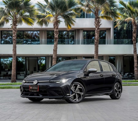 Volkswagen Golf R 2025 — OneClickDrive