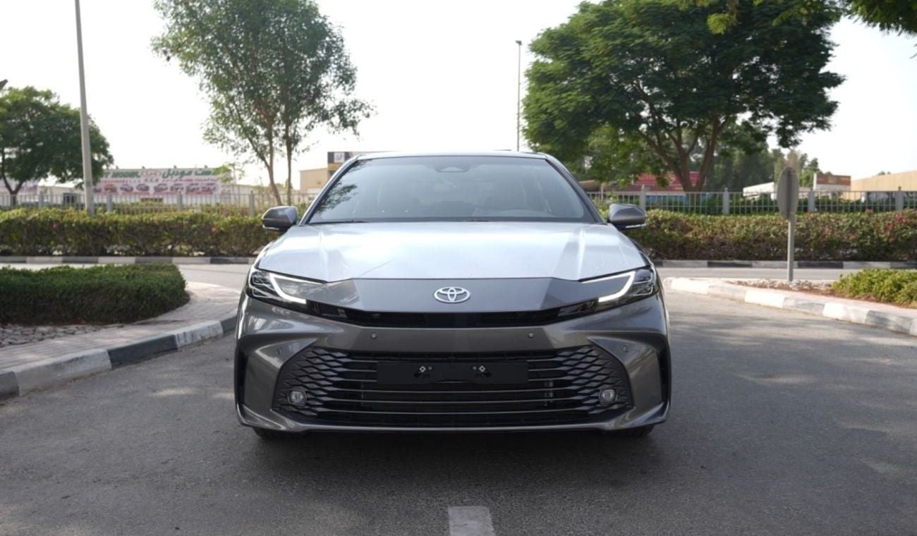 Toyota Camry 2025 — DubiCars
