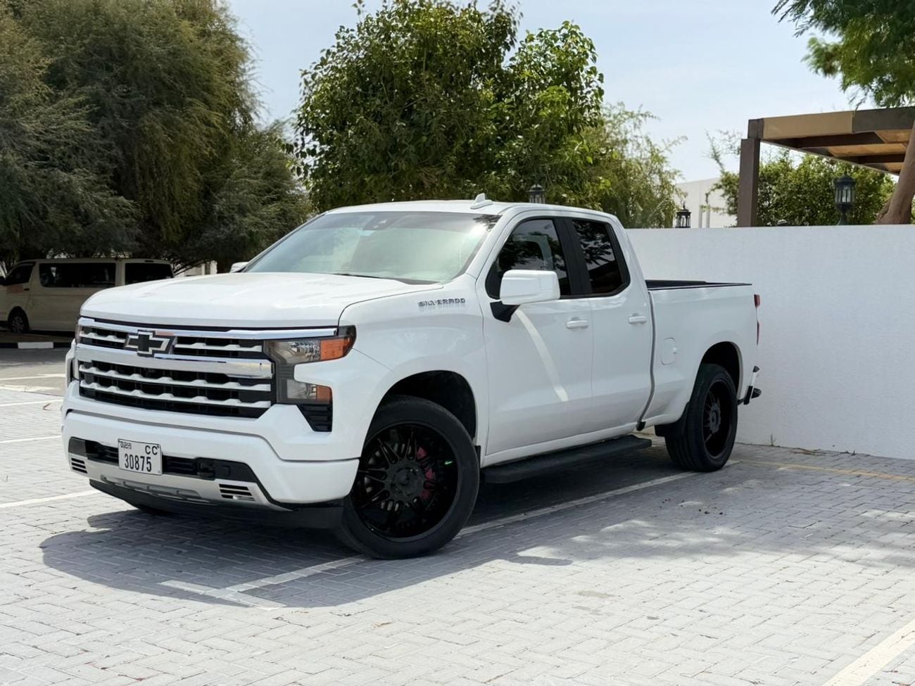 Chevrolet Silverado 2024 — DubiCars