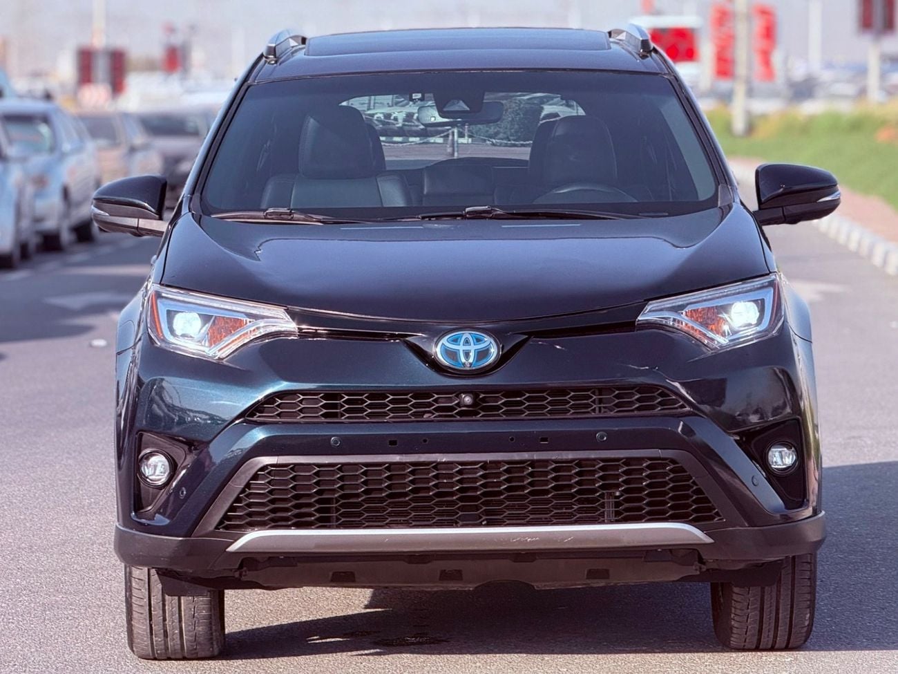 Toyota RAV4 2018 — DubiCars