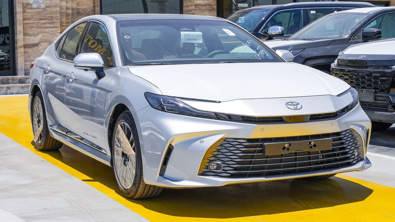 Toyota Camry 2026 — DubiCars