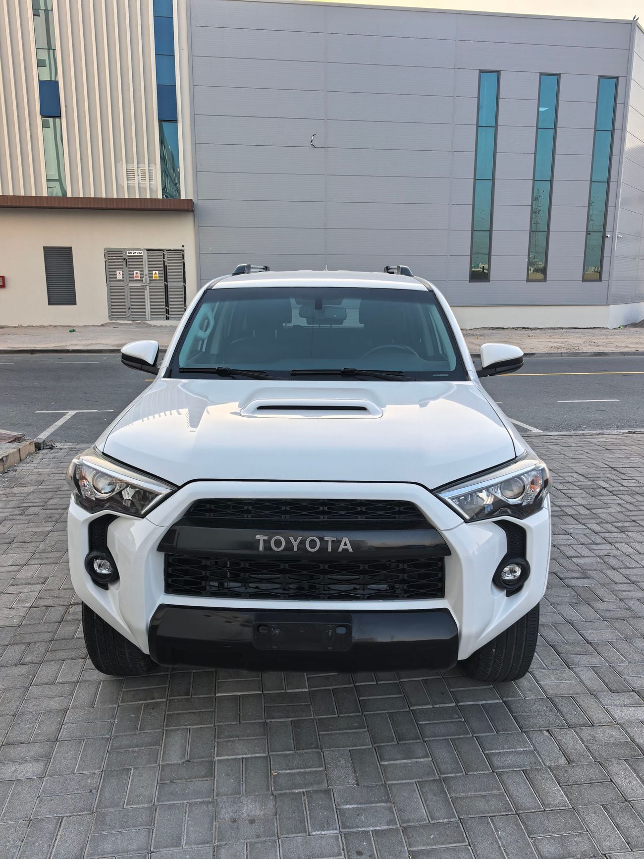 Toyota RAV4 2018 — DubiCars