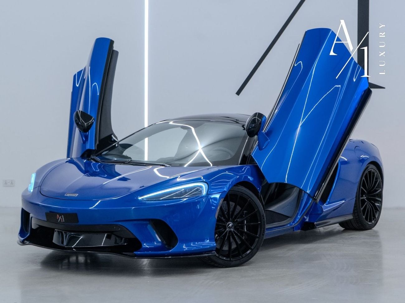 Mclaren GT 2023 — DubiCars