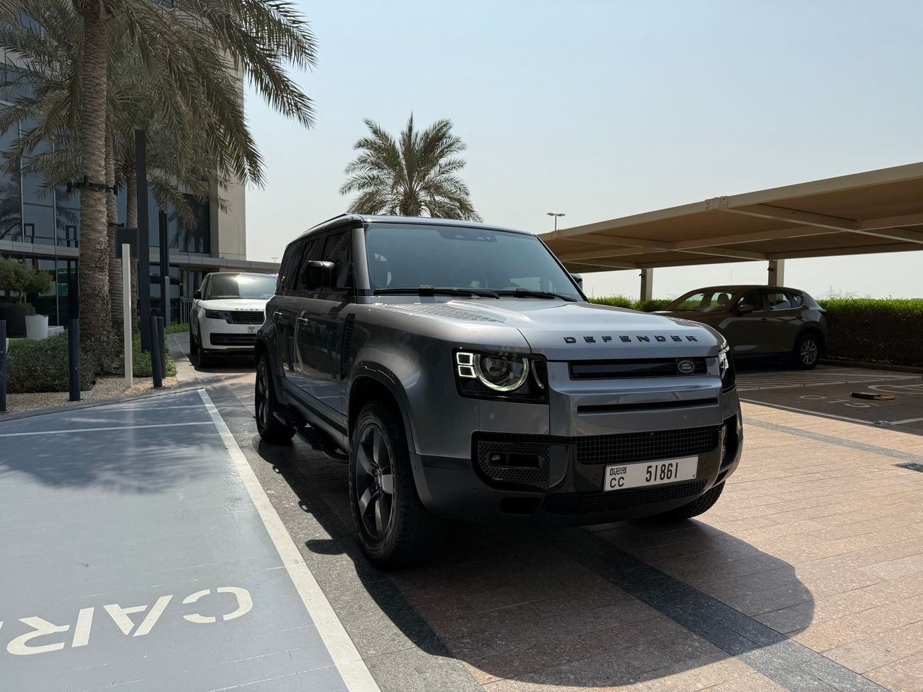Land Rover Defender 2021 — DubiCars