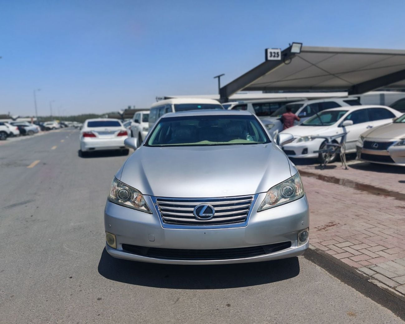 Lexus ES 350 2011 — DubiCars