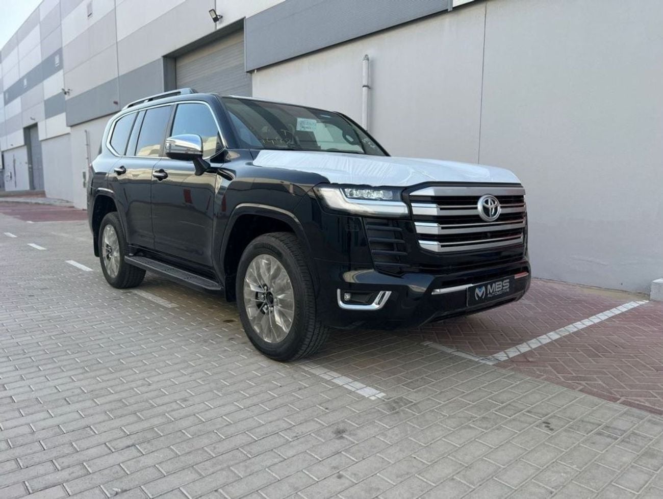 Toyota Land Cruiser VXR 2025 — DubiCars