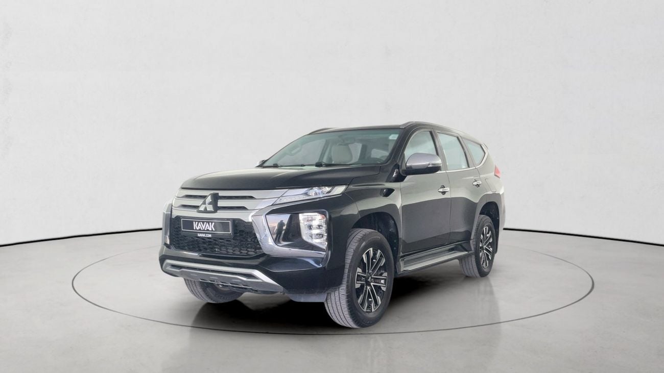 Mitsubishi Montero Sport 2023 — DubiCars