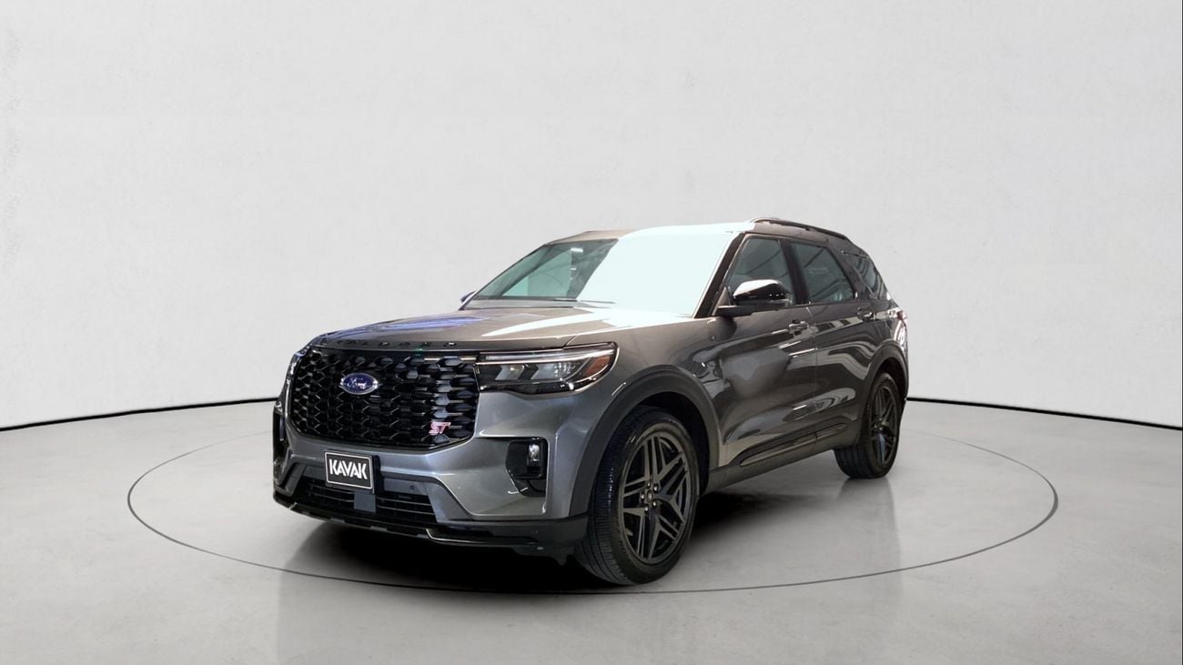 Ford Explorer 2025 — DubiCars