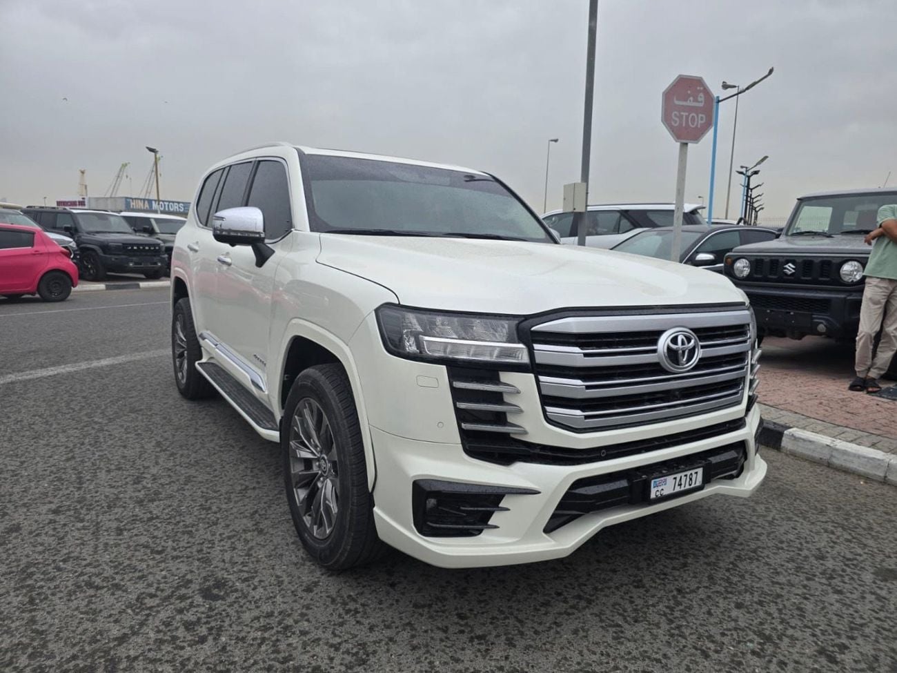Toyota Land Cruiser GXR 2022 — DubiCars