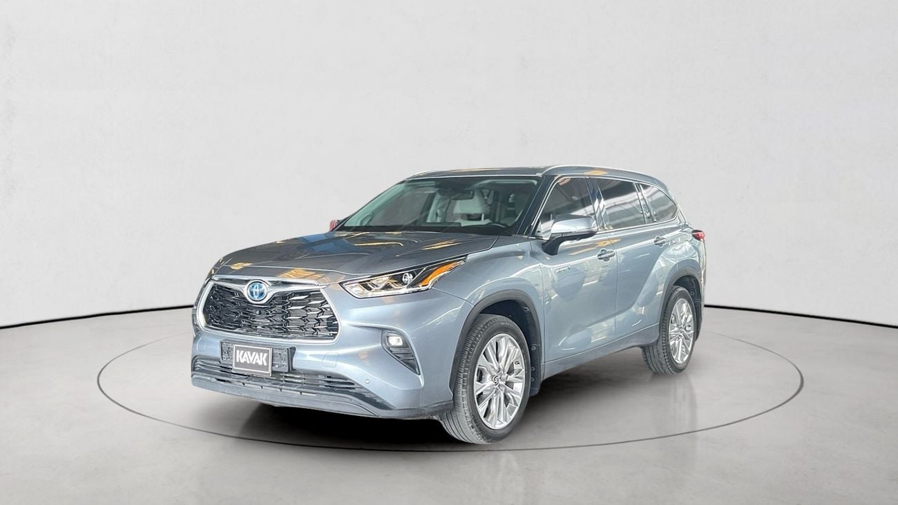 Toyota Highlander 2023 — DubiCars