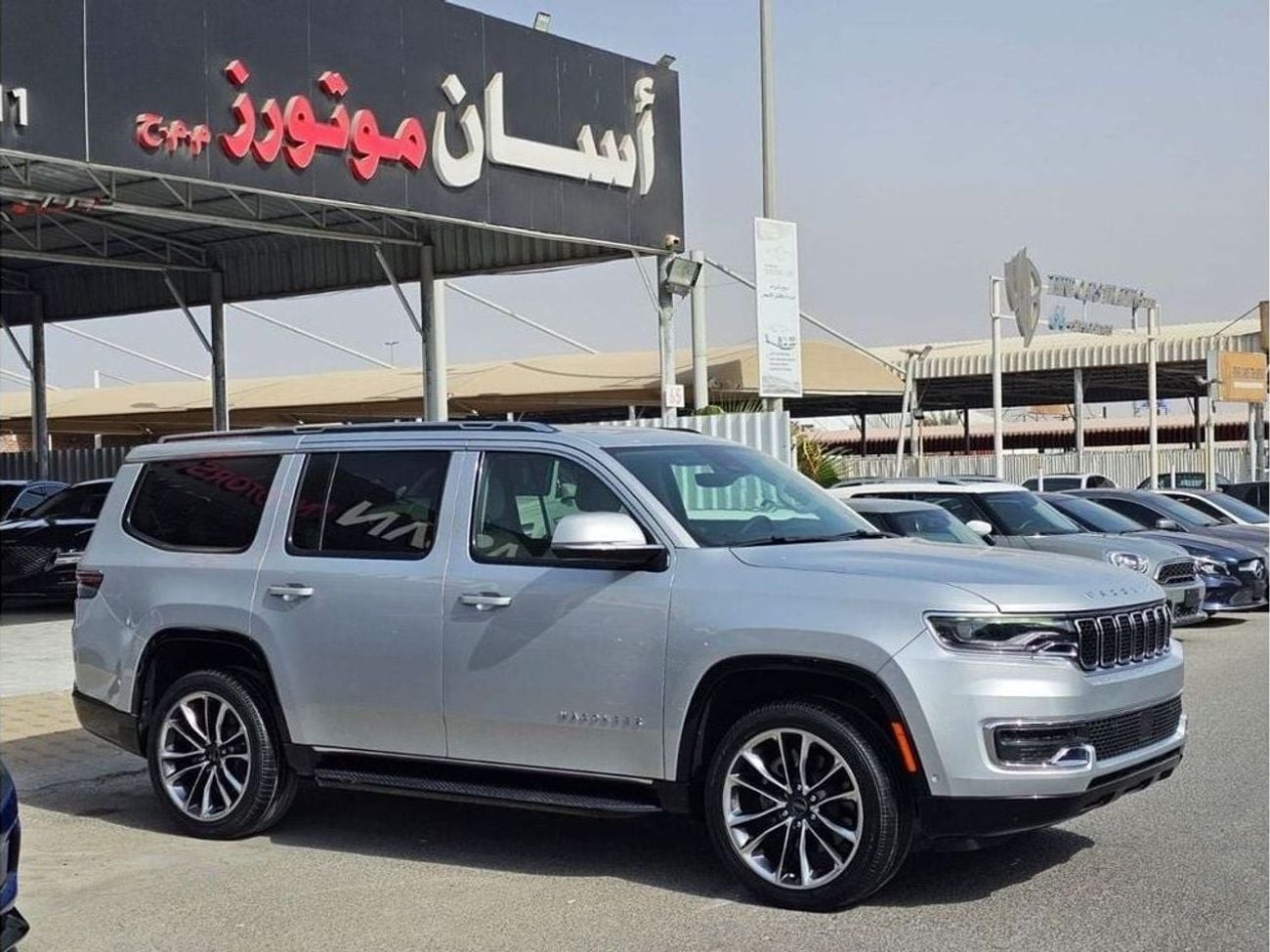 Jeep Wagoneer 2022 — DubiCars