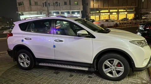 Toyota RAV4 2013 — YallaMotor