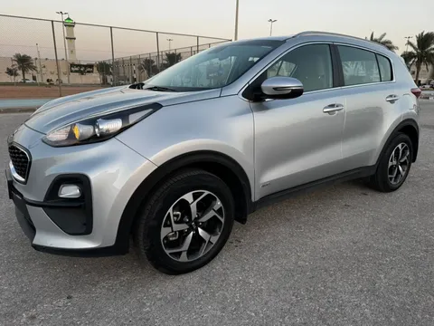 Kia Sportage 2022 — YallaMotor