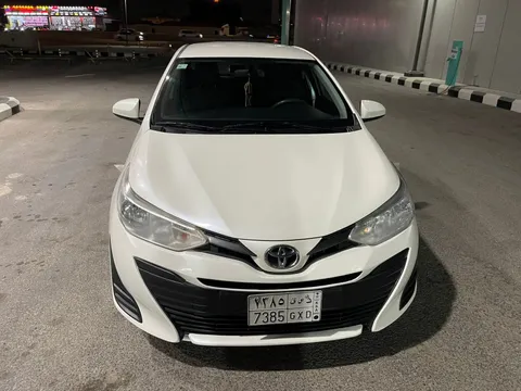 Toyota Yaris 2019 — YallaMotor