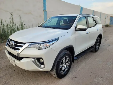 Toyota Fortuner 2019 — YallaMotor
