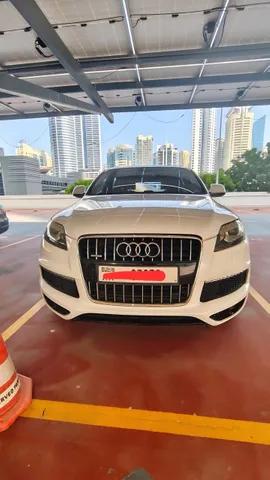 Audi Q7 2010 — YallaMotor