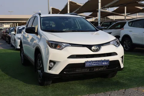 Toyota RAV4 2018 — YallaMotor