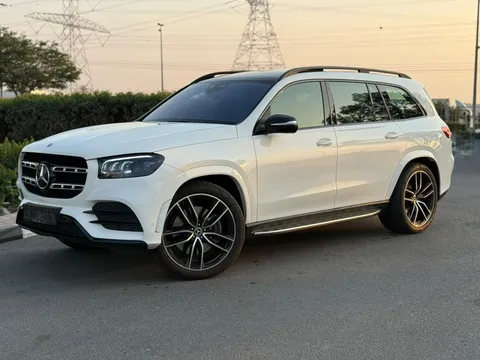 Mercedes-Benz GLS 2023 — YallaMotor