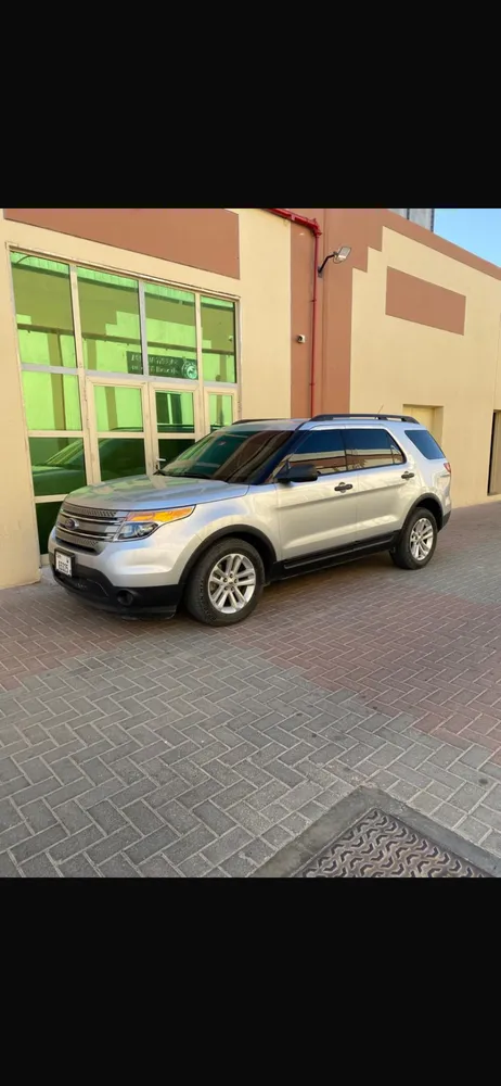 Ford Explorer 2013 — YallaMotor