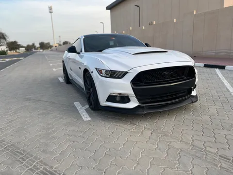 Ford Mustang 2016 — YallaMotor