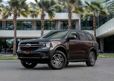 Ford Everest 2024 — YallaMotor