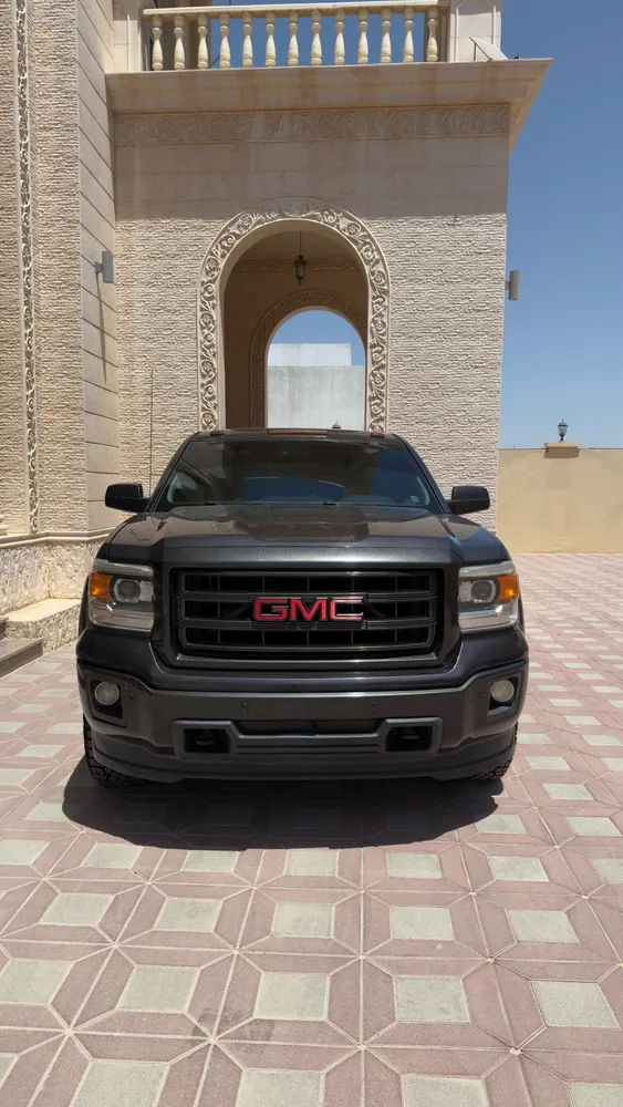GMC Sierra 2014 — YallaMotor