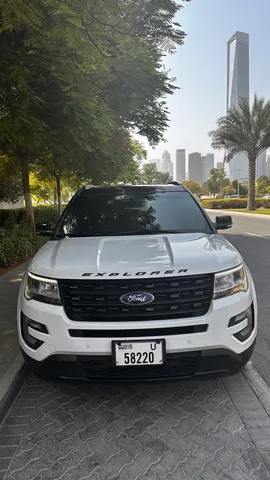 Ford Explorer 2017 — YallaMotor