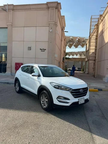 Hyundai Tucson 2016 — YallaMotor